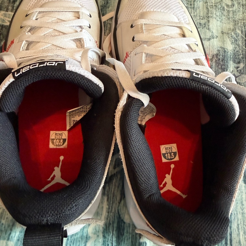 Jordan White and Black Athletic Shoes - Picture 5 of 6